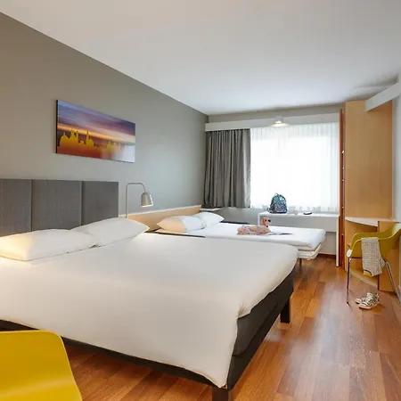 Ibis Hotell
