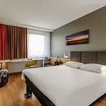 Ibis 2*