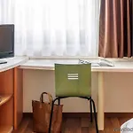 Szálloda Ibis 2*
