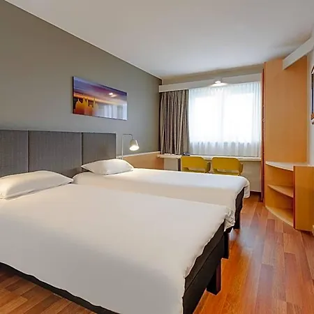 Ibis 2*