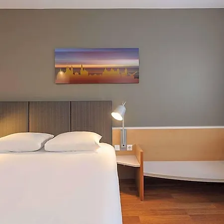 Hotel Ibis 2*