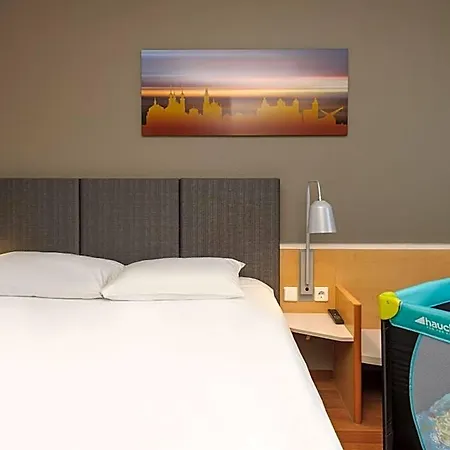 Hotel Ibis 2*