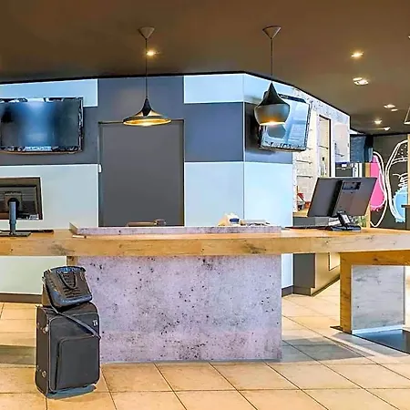 Ibis Hotel 2*