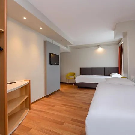 Ibis 2*