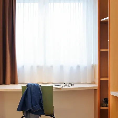 Ibis 2*